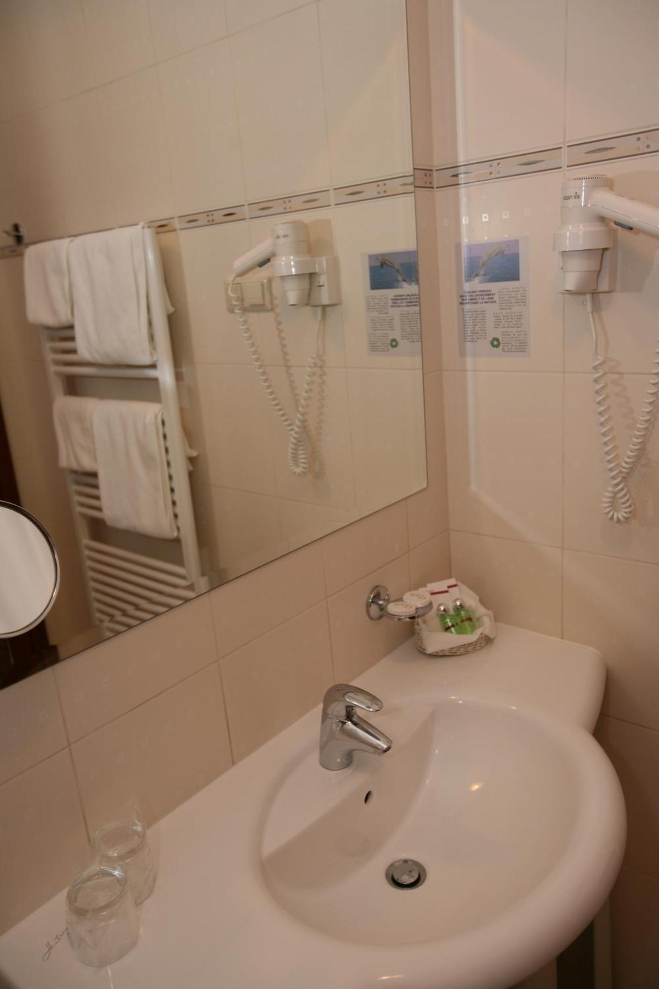 Hotel & Wellness Pinia 4*